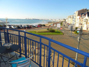 Studio Face Mer avec Balcon, Proche Plage et Commerces, Équipé, 1er Étage avec Ascenseur - FR-1-92-907